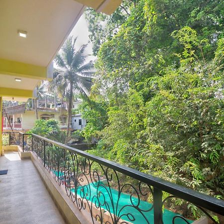 Green Field View Hotell Candolim Exteriör bild