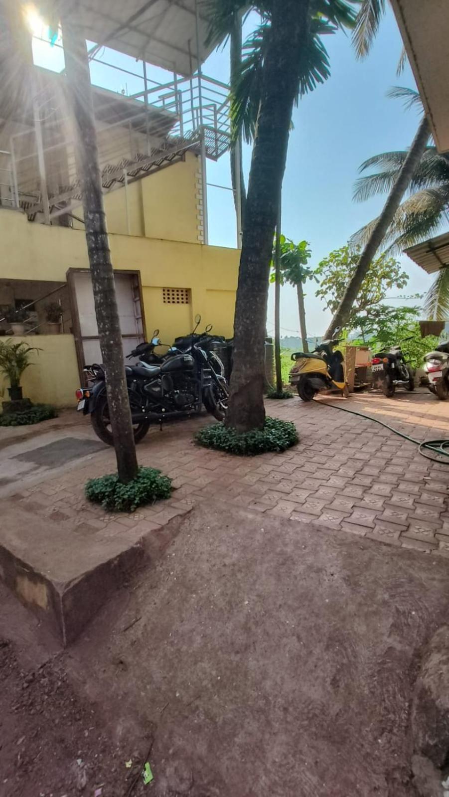 Green Field View Hotell Candolim Exteriör bild
